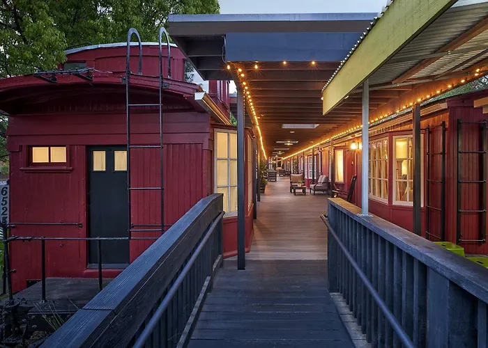 Napa Valley Railway Inn