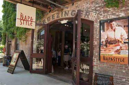 Napa Valley Railway Hotel 4*